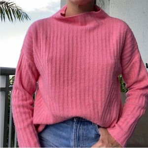 Old Navy Pink Knit Sweater M